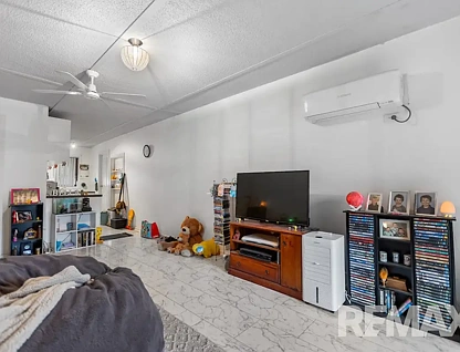 12/7 Langdon Avenue, Wagga Wagga, NSW 2650, 3房, 1浴, 排房