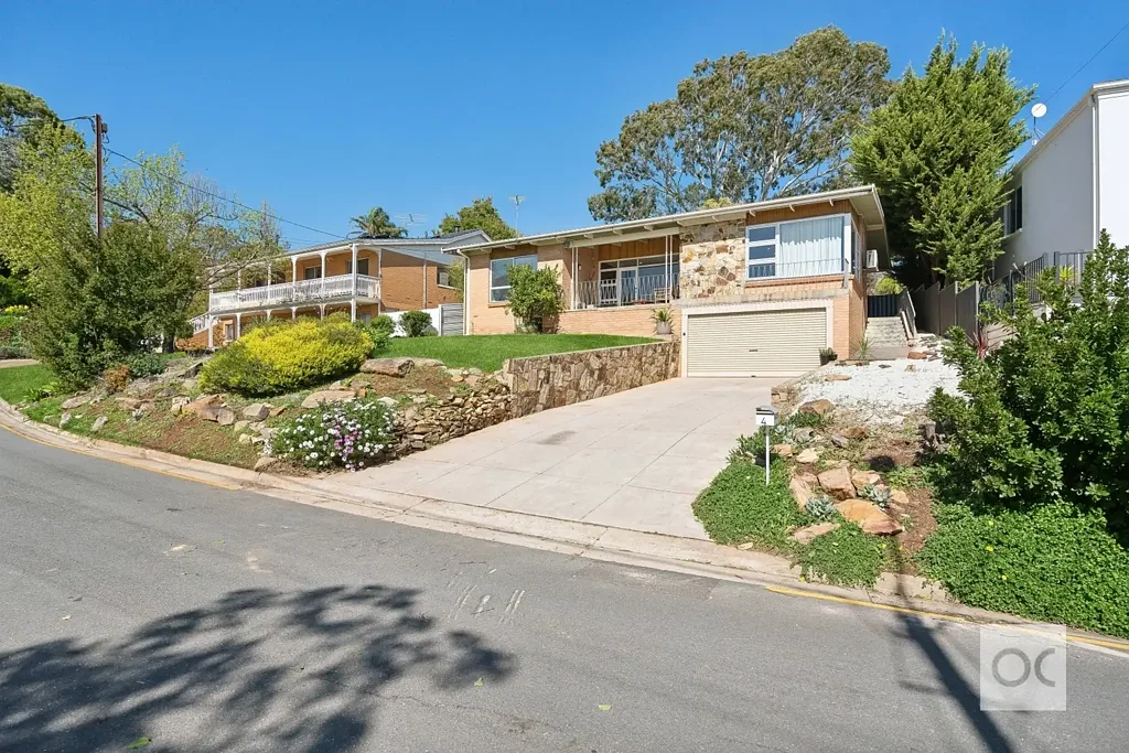 4 Glengarry Drive, Woodforde, SA 5072