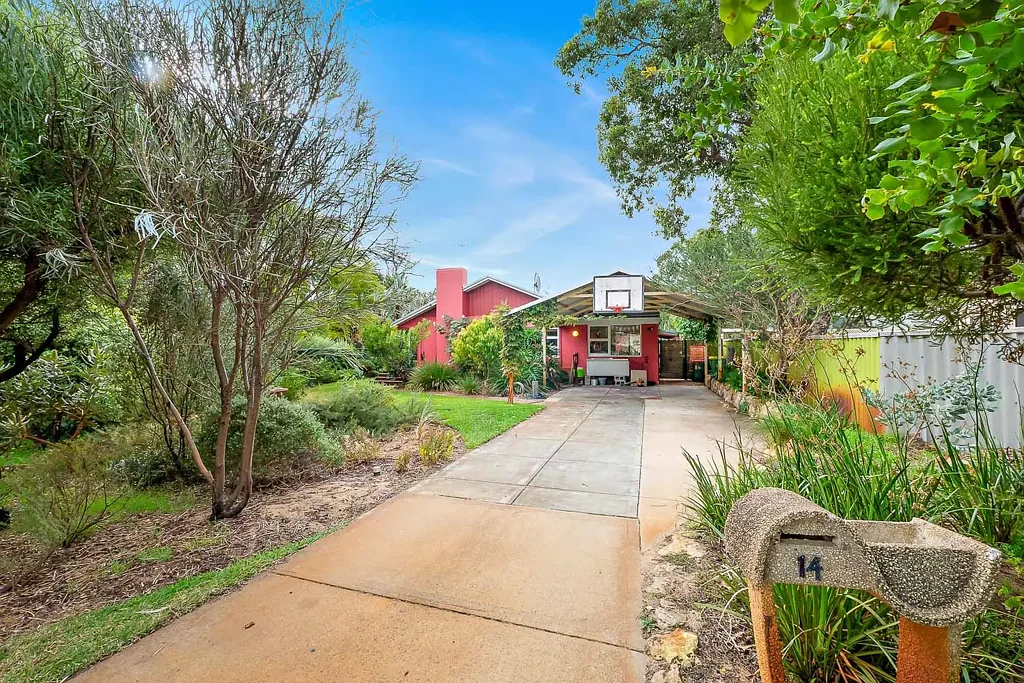 14 Varna Place, Coolbellup, WA 6163