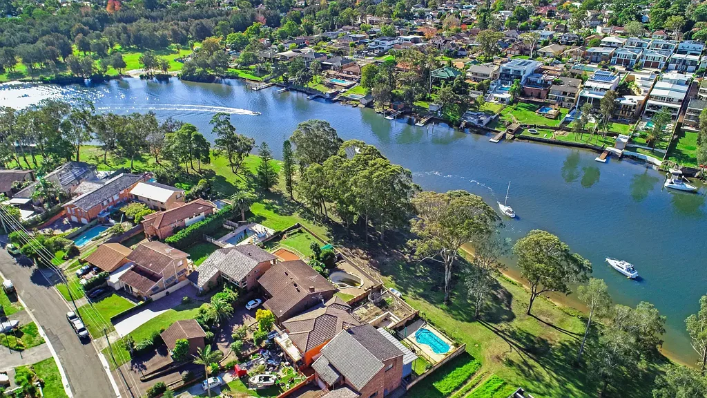 Pleasure Point Spectacular Uninterrupted River Views