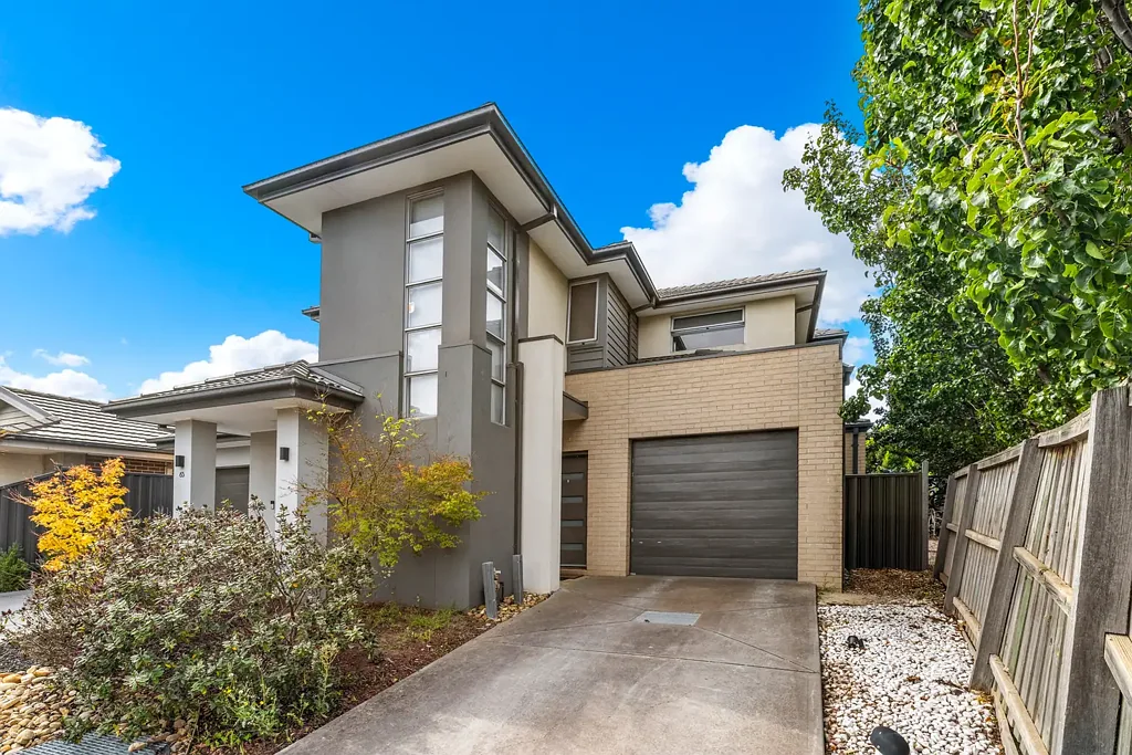 67 Riviera Drive, Hillside, VIC 3037