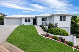 4 Mavis Close, Pacific Heights