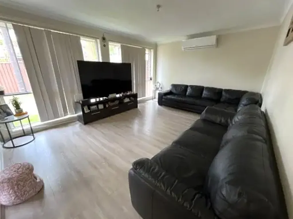 1/16 Murrumburrah Street, Wakeley, NSW 2176, 4 Bedrooms, 1 Bathrooms, Unspecified