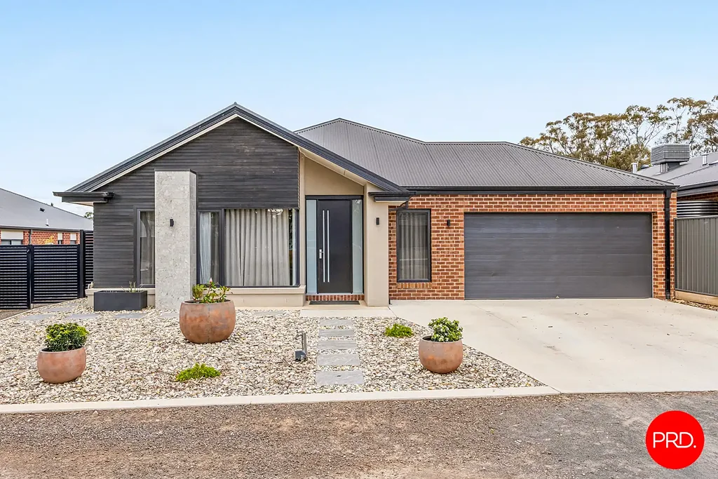 29 Norelle Crescent, Golden Square, VIC 3555