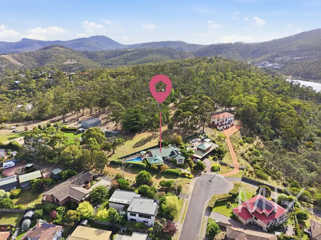 Lindisfarne 4Zimmer Family Entertainer with Pool, Privacy and Lifestyle Appeal