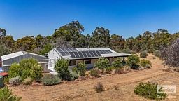 25 Jarrah Court, Coondle