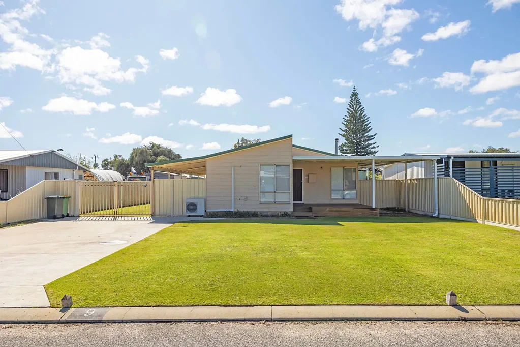 Jurien Bay 4部屋 UNDER OFFER