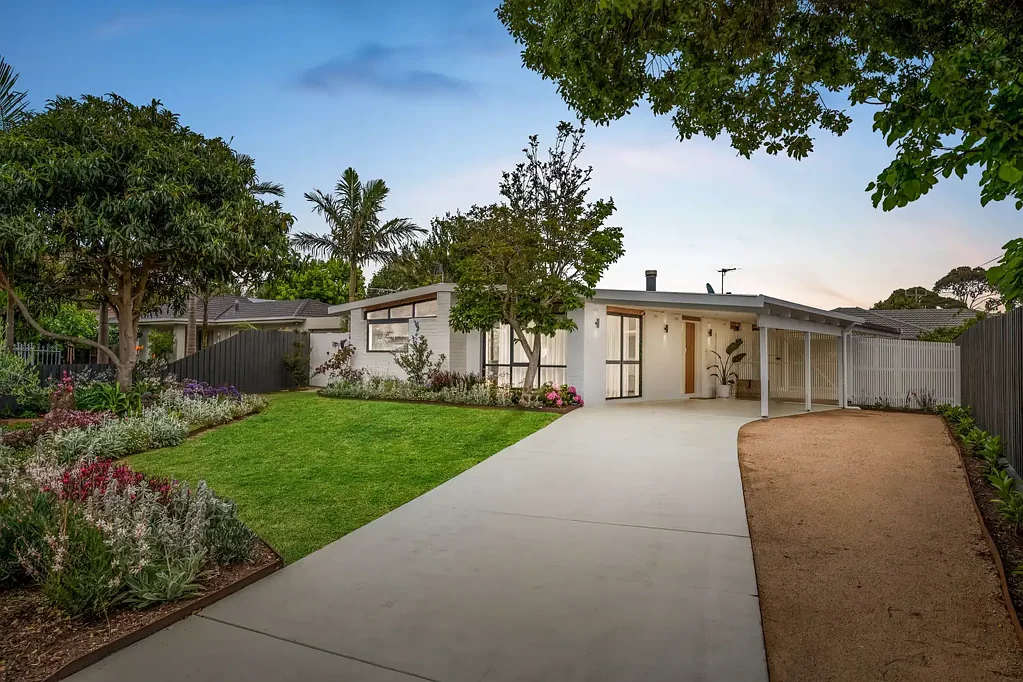 Rosebud 3Zimmer Superb renovation with style and space