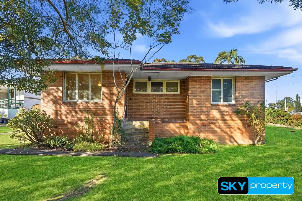 Lalor Park 3房 609平方米街角地块 609m² Corner Block