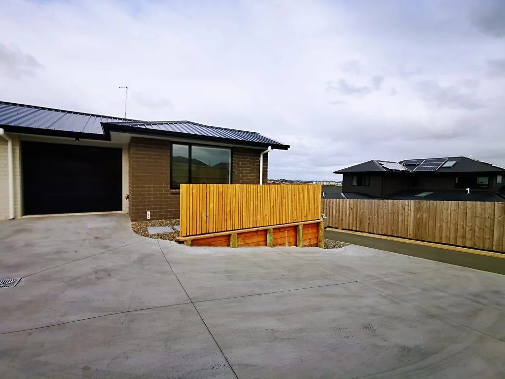 2 Bedrooms, Rototuna
