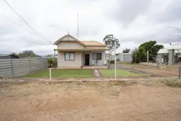 1 Hopkins Street, Port Pirie