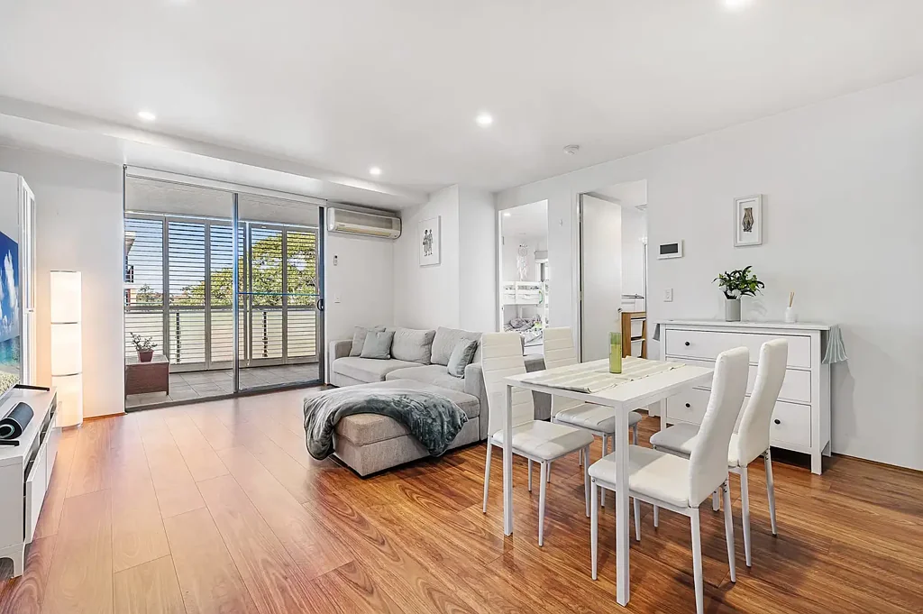 Waitara 2ਬੈੱਡਰੂਮ Spacious Living, Steps to Everything in the Heart of Waitara