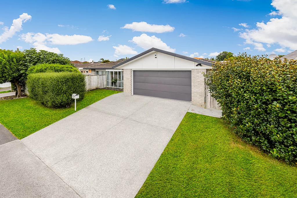 116A Meadowland Drive, Somerville, Manukau City, Auckland