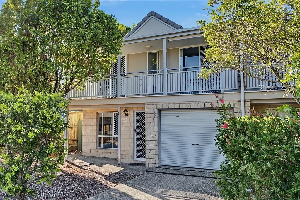 Wynnum 3कमरा Low-Maintenance Bayside Living with Rare Side Access