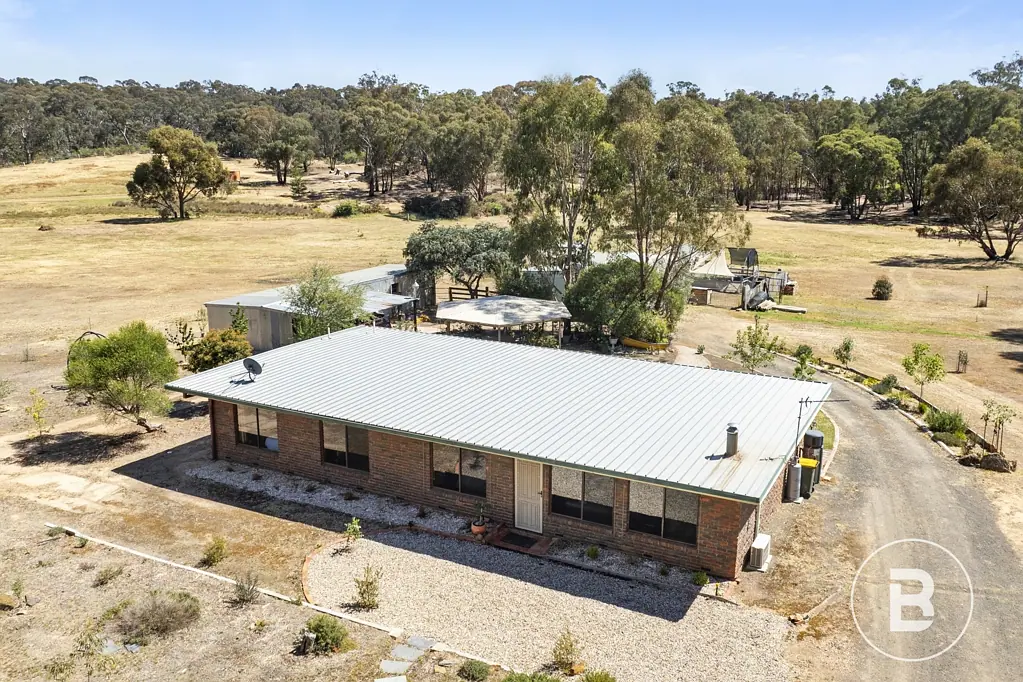 Maryborough Affordable Country Living: Spacious Brick Home on 13 Acres with Scenic Views