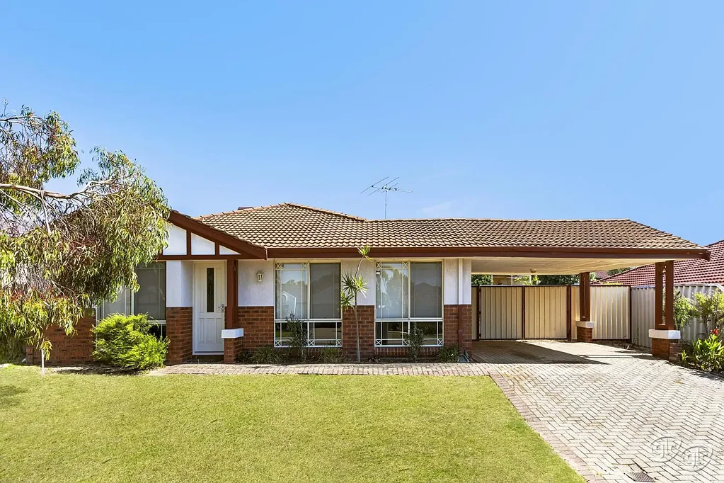 LEASE IS FOR THE REAR PART OF THE HOME ONLY!