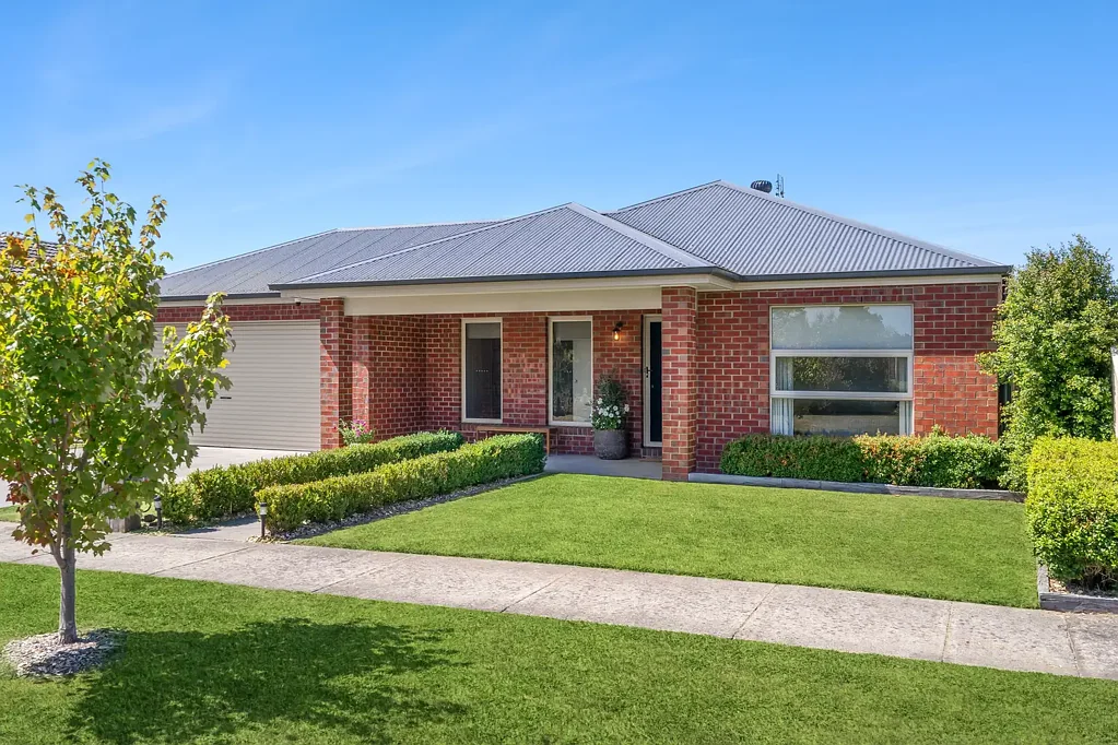 19 Rodger Drive, Colac, VIC 3250