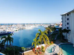 419 Mantra Hervey Bay Buccaneer Dr, Urangan