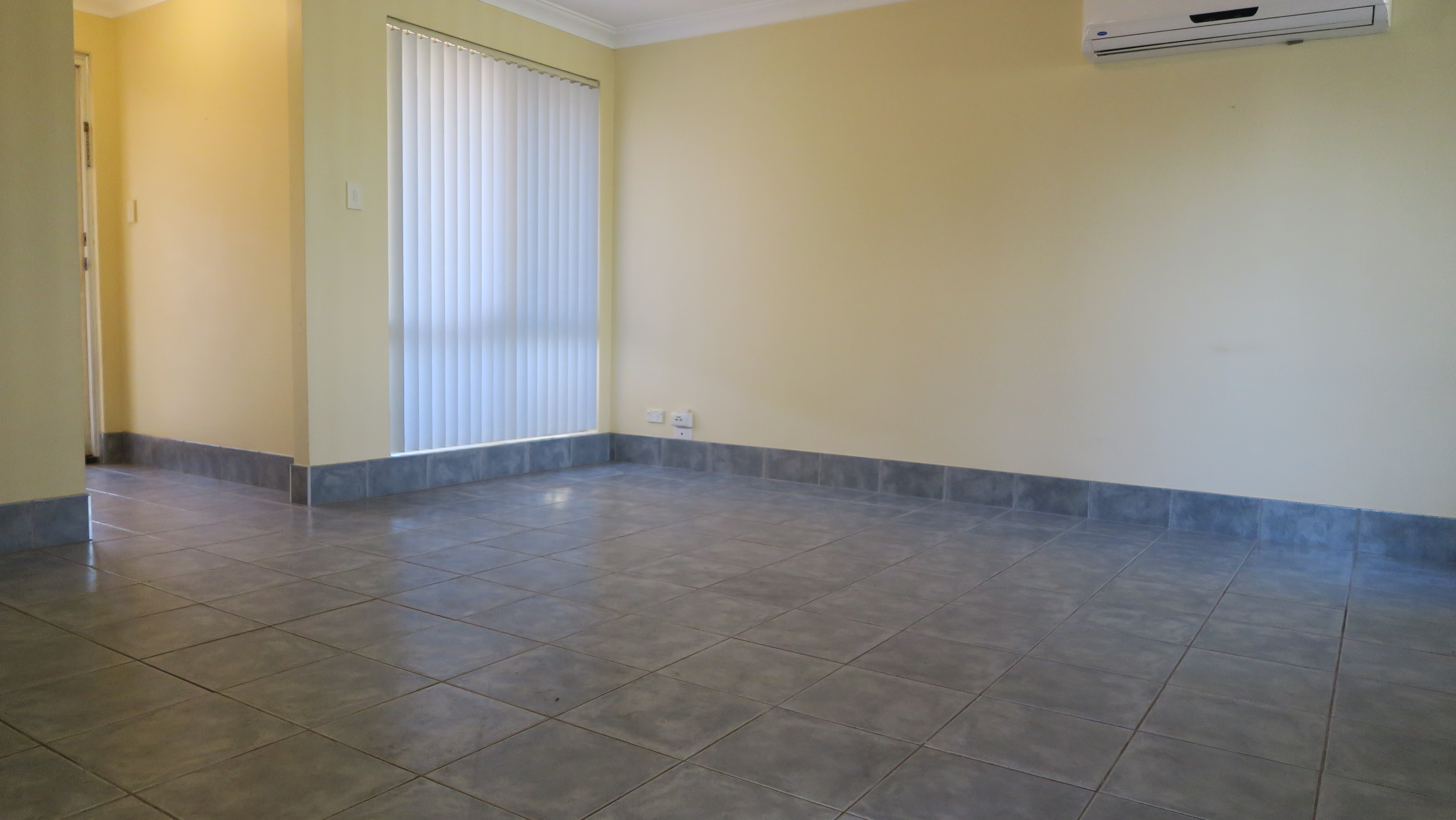 UNIT 3 41 WROXTON ST, MIDLAND WA 6056, 0 غرف, 0 حمامات, Unit