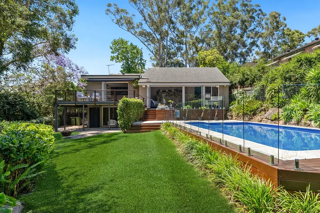 Wahroonga 5Kwarto Space, Serenity, Lifestyle on 1,530sqm Wahroonga setting