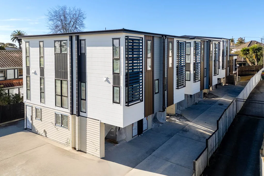 Avondale 4Moenga Avondale Vibes, Great North Address – Perfection!