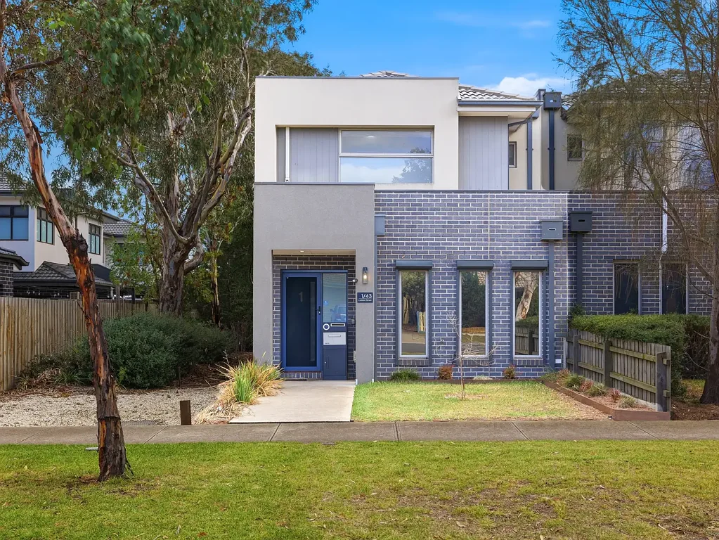 TOWNHOUSE FOR RENT IN WERRIBEE