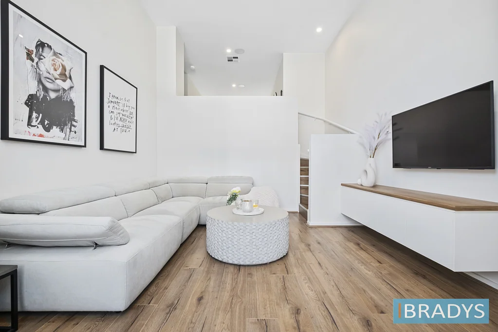 129/1 Rowland Rees Crescent, Greenway, ACT 2900