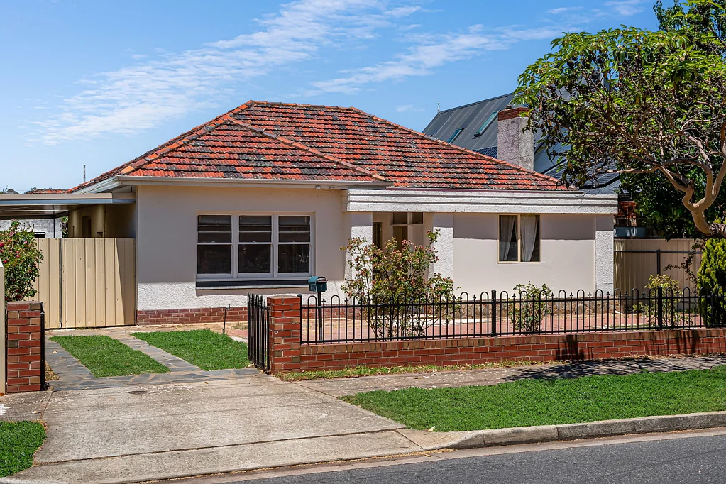 A PROPERTY WITH A FLEXIBLE FLOORPLAN IN A HIGH DEMAND LOCATION