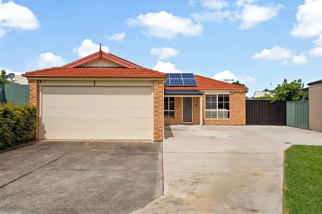 1 Queensborough Avenue, Hillcrest, SA 5086