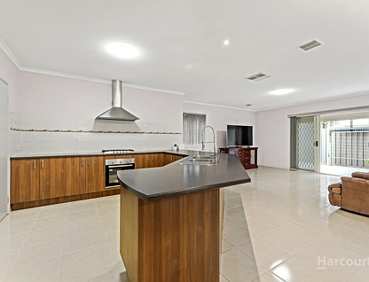34 Chesterfield Road, Cairnlea, VIC 3023, 5房, 4浴, 独立屋