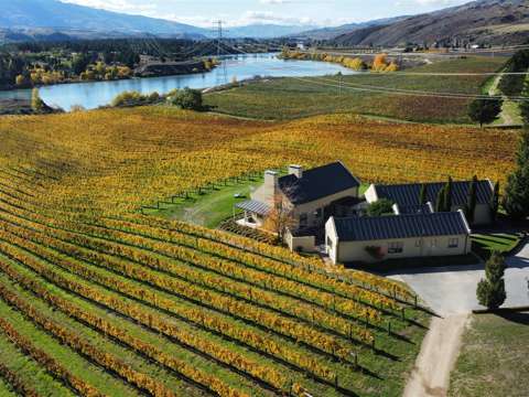 Bannockburn 6房  Co-Own a 6 bedroom holiday home at Carrick Winery