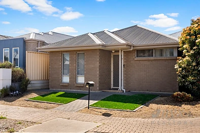 Seaford Meadows 3कमरा The Corner Block Advantage