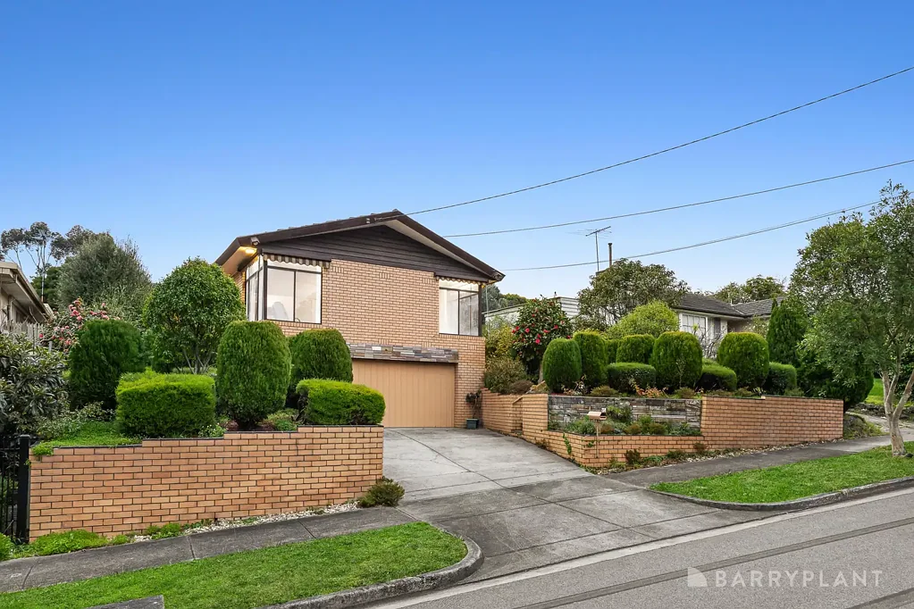 Donvale 3房 家庭舒适与卓越户外娱乐 Family Comfort with Exceptional Outdoor Entertaining