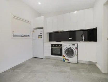 69b Deerubbin Drive, Glenmore Park, Outer Western Sydney, 1 Kuwarto, 1 Banyo, Studio