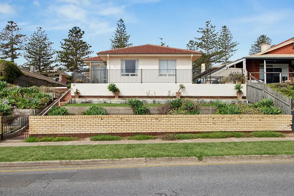 Unit 4/477 Esplanade, Grange, SA 5022