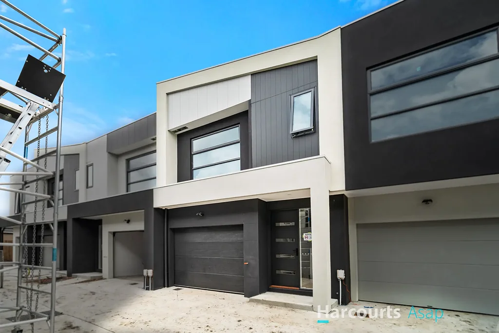 5/30-32 Lyall Street, Cranbourne, VIC 3977