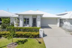 54 The Drive, Yamba