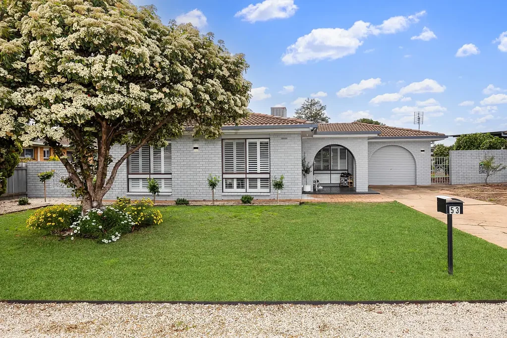 53 Lewis Street, Coolamon, NSW 2701