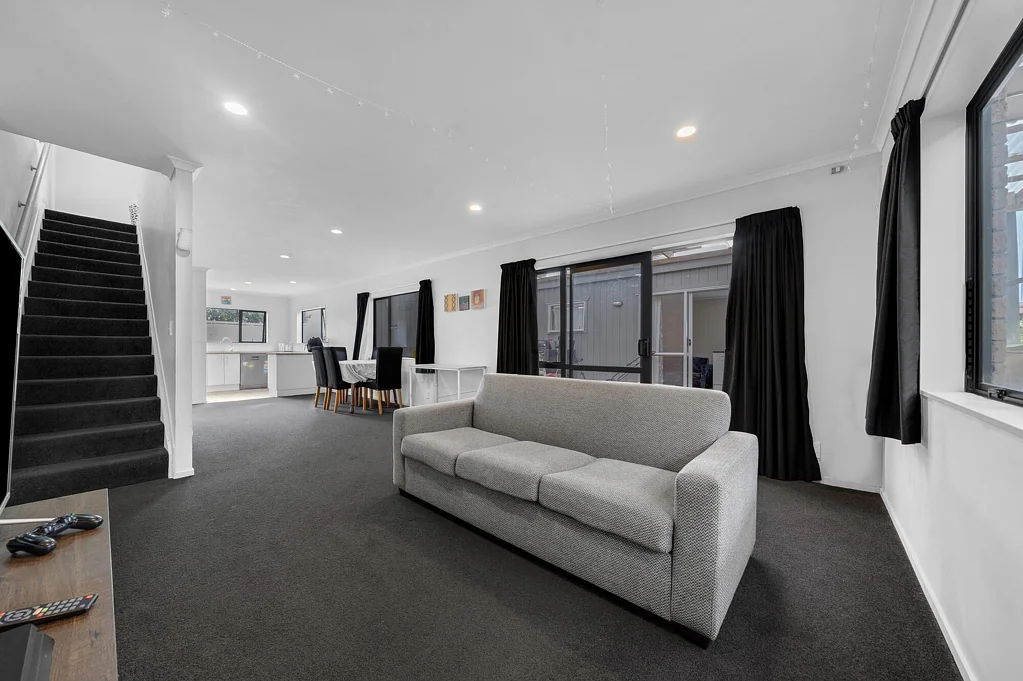 Massey 4chambre Seriously Selling - Vendor Needs This Debt Gone Now!