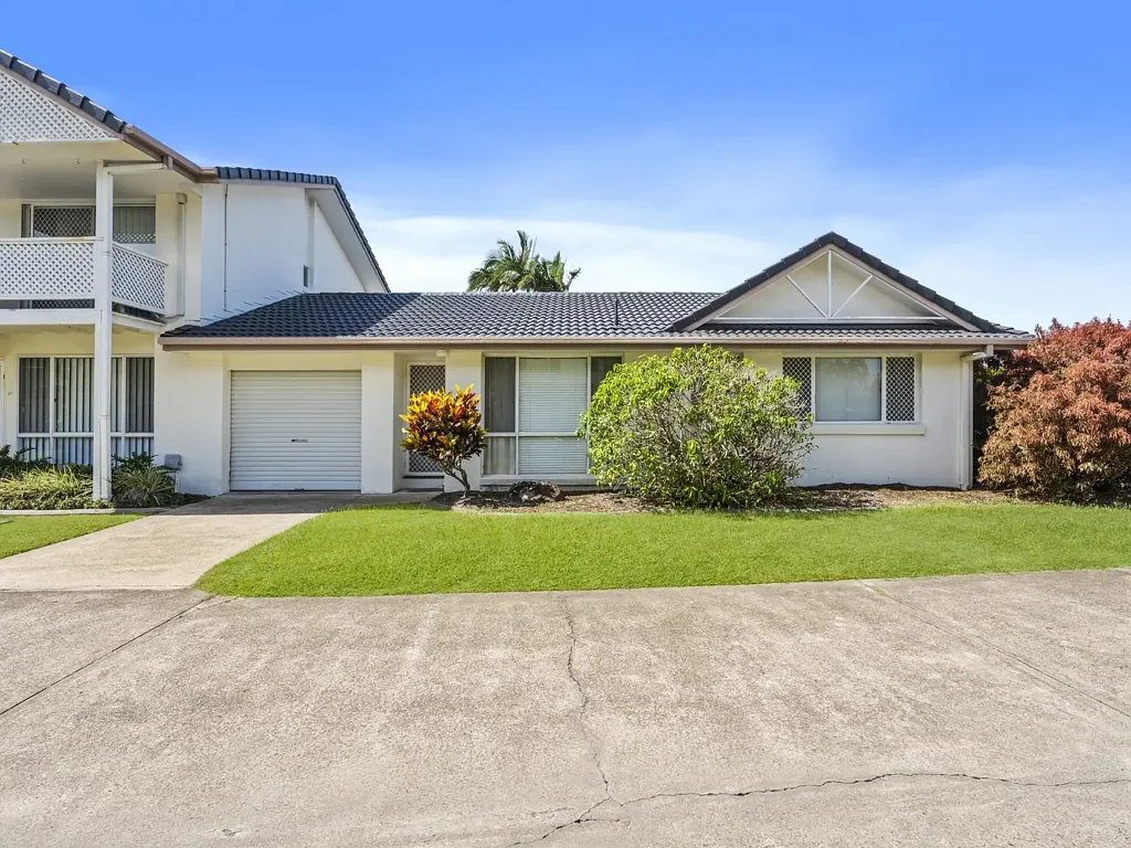 Benowa 3房  Affordable, Comfortable & Central Benowa Villa