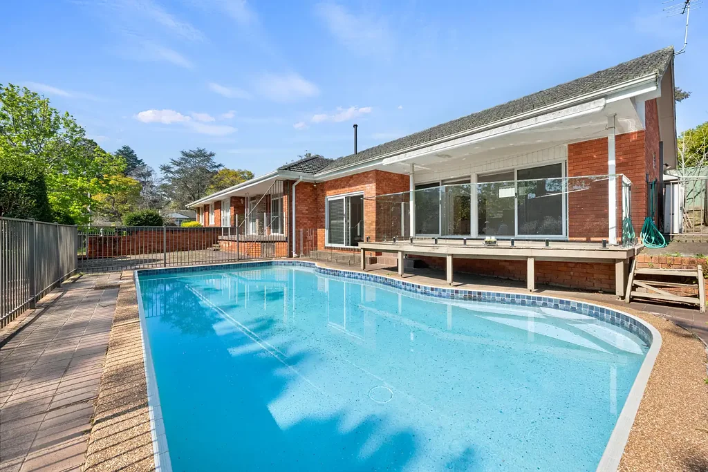 West Pymble 4ਬੈੱਡਰੂਮ Exceptional 923sqm Corner Parcel with Dual Street Frontage