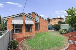 1/222 Pascoe Vale Road, Essendon