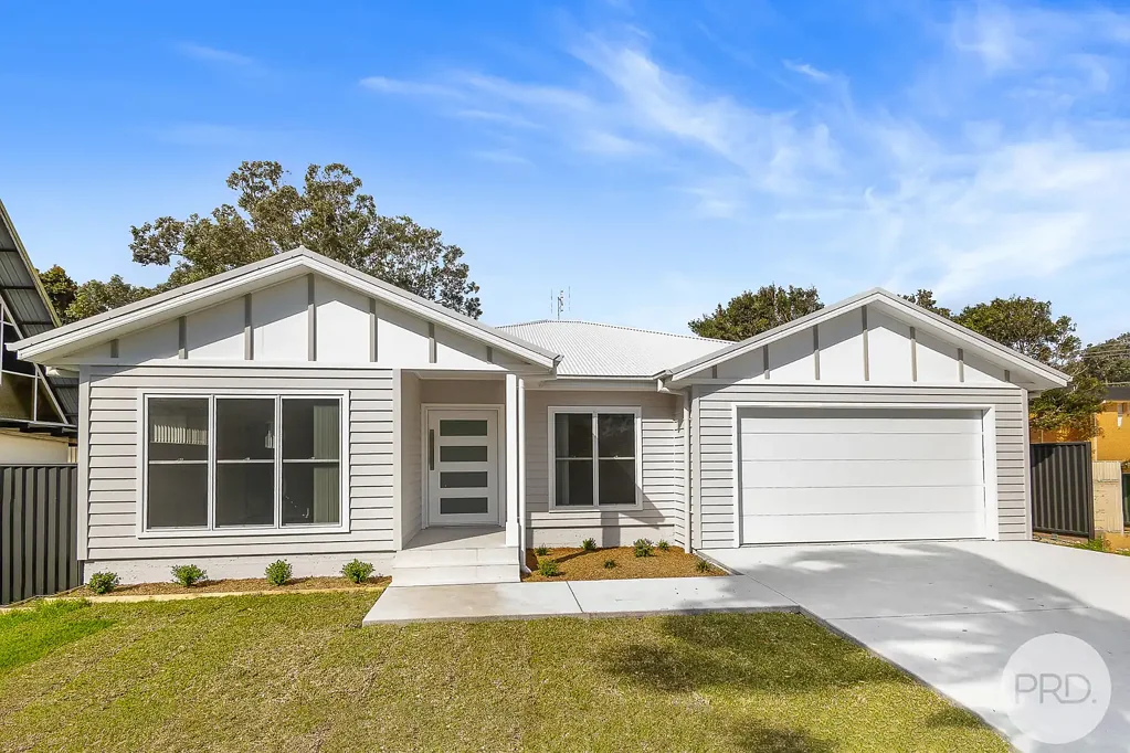 Anna Bay 4ห้องนอน Brand New Hamptons-Inspired Home - 900m to the Beach