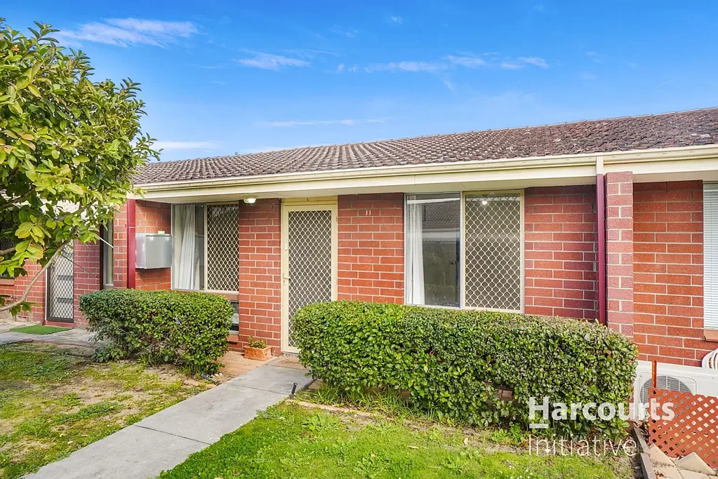 Osborne Park 2Moenga Fresh, Functional & a Courtyard Made for Entertaining!