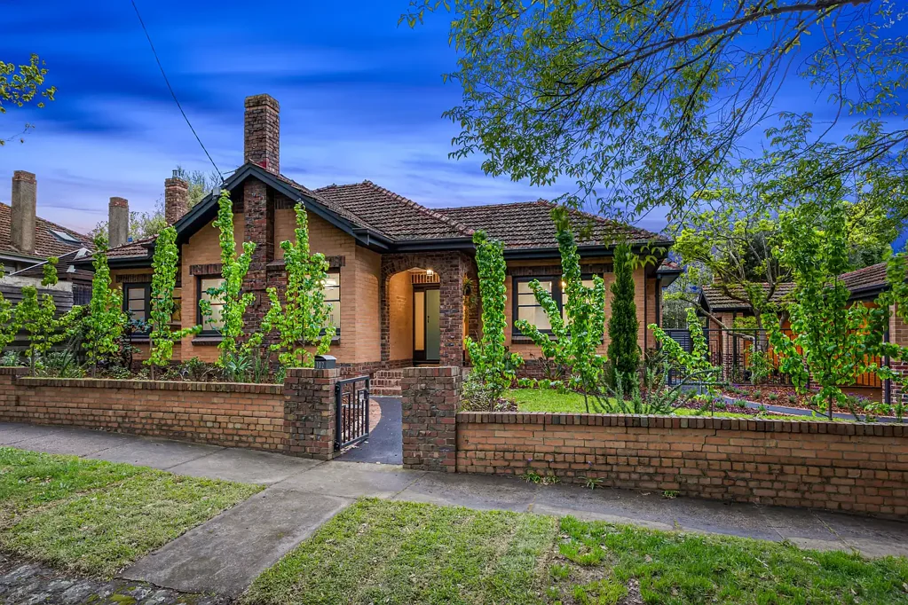Ballarat Central 3 Bedroom Exquisite Renovation in Premier Location!