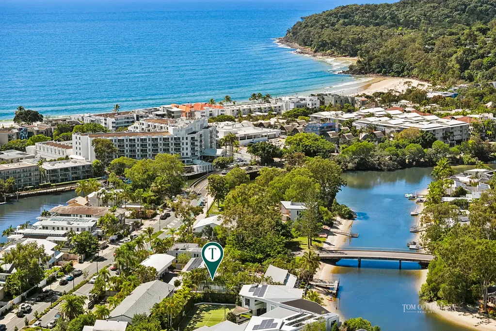 Noosa Heads 1Moenga Noosa Parade Perfection - A Prime Position Just Moments from Hastings Street
