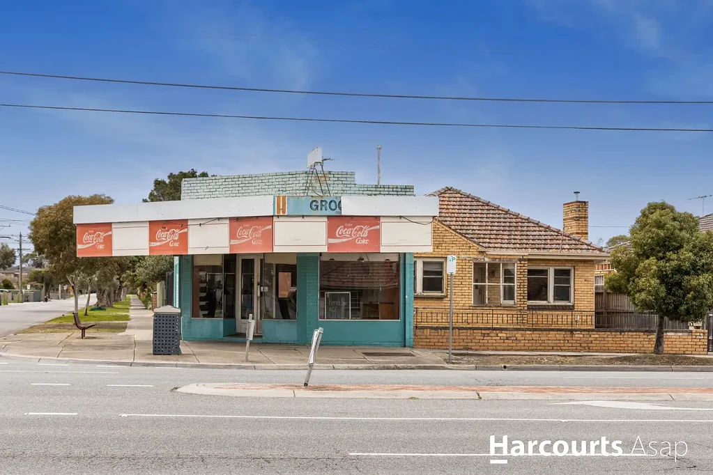 Dandenong 3ห้องนอน AUCTION THIS SATURDAY @ 10:00AM
