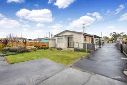 6 South Road, West Ulverstone