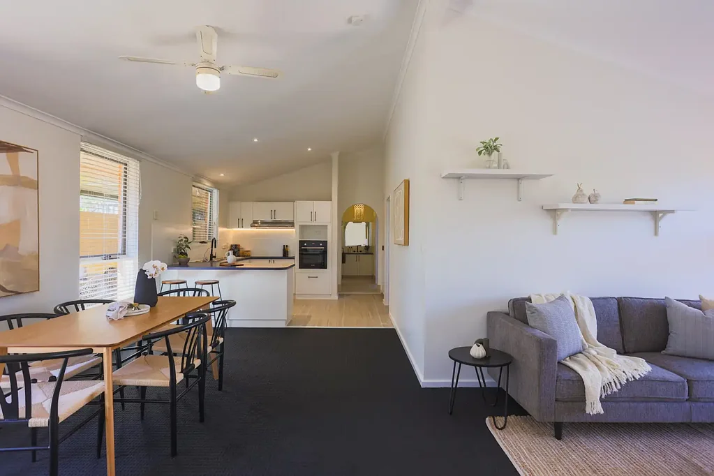 Magill 2房  Refreshed Modern Comfort in a Prime Location