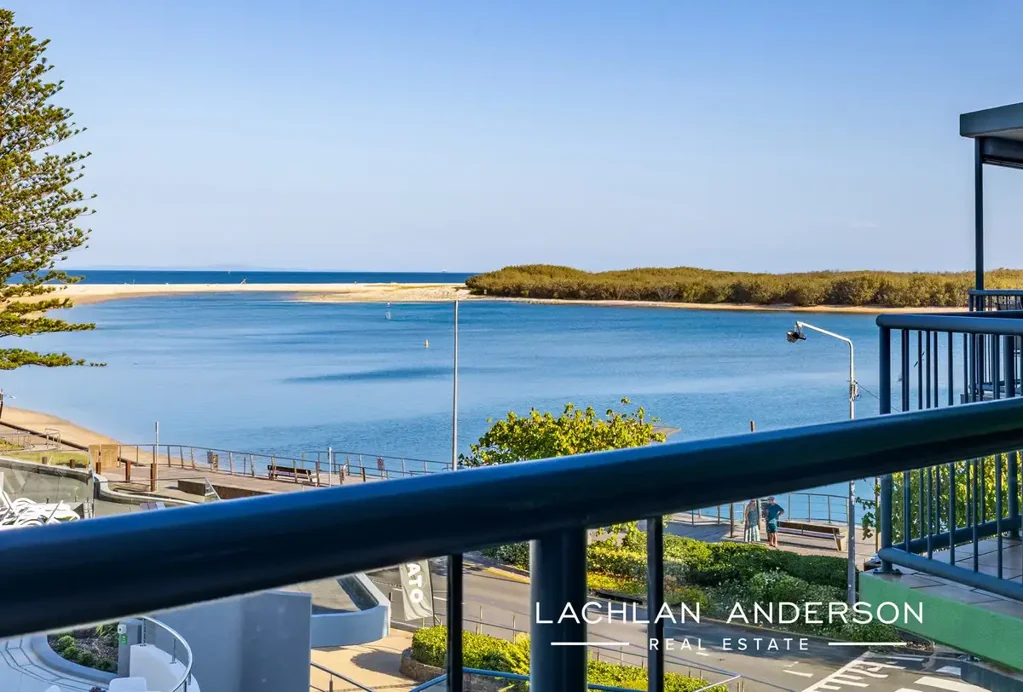Caloundra 2房  BEACHFRONT PENTHOUSE PROVIDING BREATHTAKING VIEWS